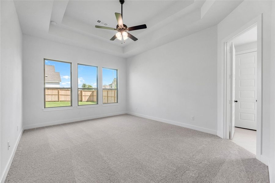 Spacious, unfurnished interior of a new home in Jordan Ranch – 60', Brookshire (Image 23). Spacious, unfurnished interior of a new home in Jordan Ranch – 60', Brookshire (Image 23).