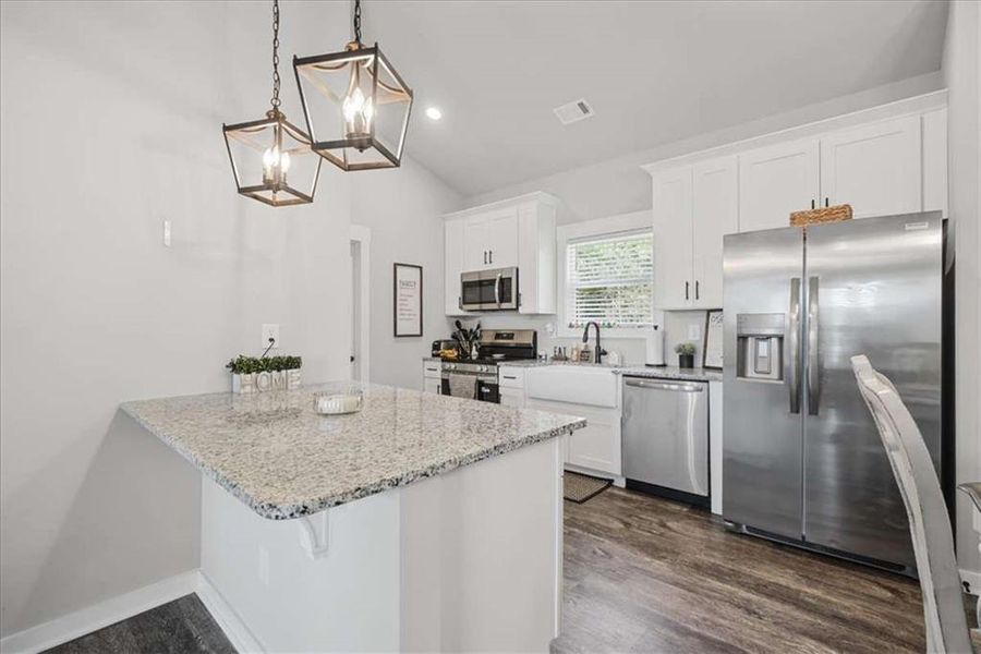 Furnished interior view inside a new home in , Tallapoosa (Image 34).