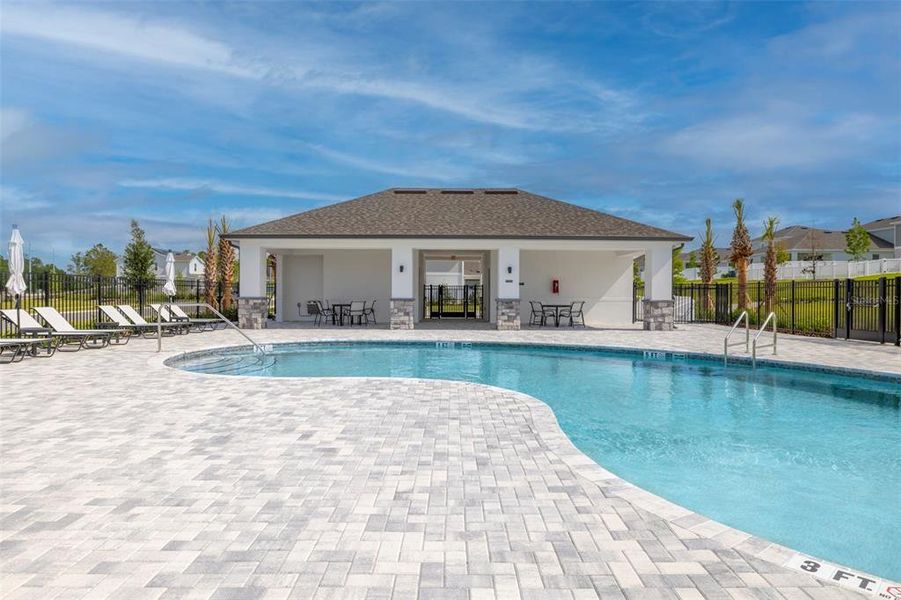 Community amenities in Oakview, Apopka (Image 11).