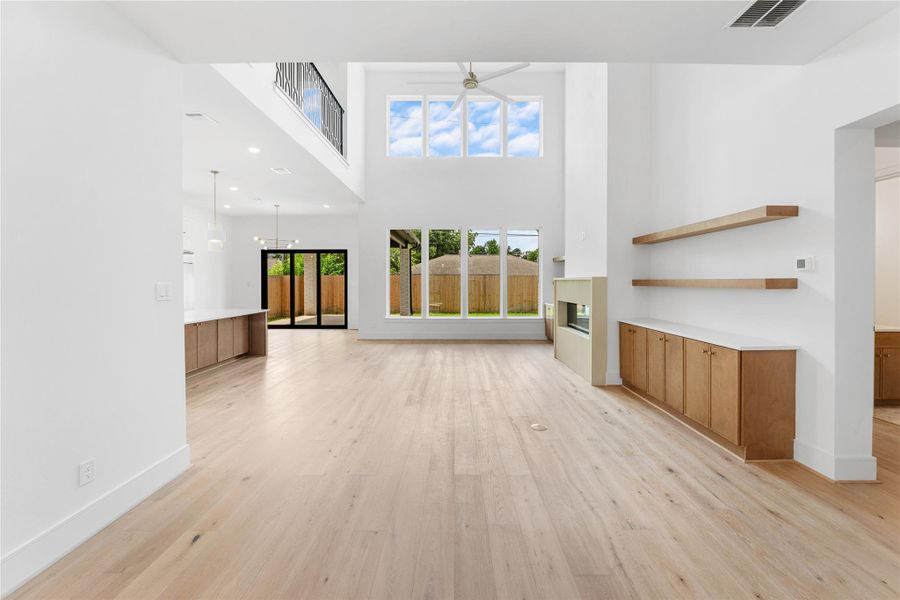 Spacious, unfurnished interior of a new home in , Houston (Image 20). Spacious, unfurnished interior of a new home in , Houston (Image 20).