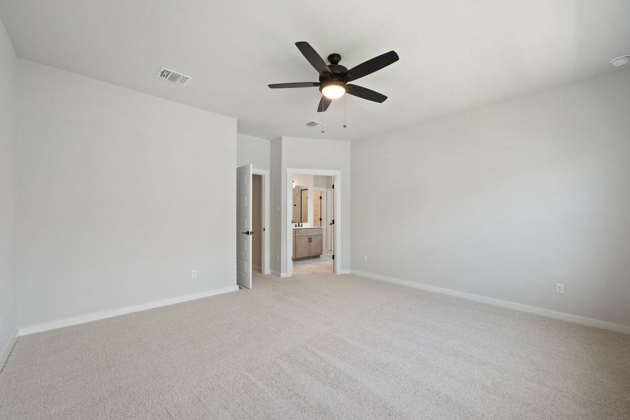 Spacious, unfurnished interior of a new home in Park Central, Georgetown (Image 28). Spacious, unfurnished interior of a new home in Park Central, Georgetown (Image 28).
