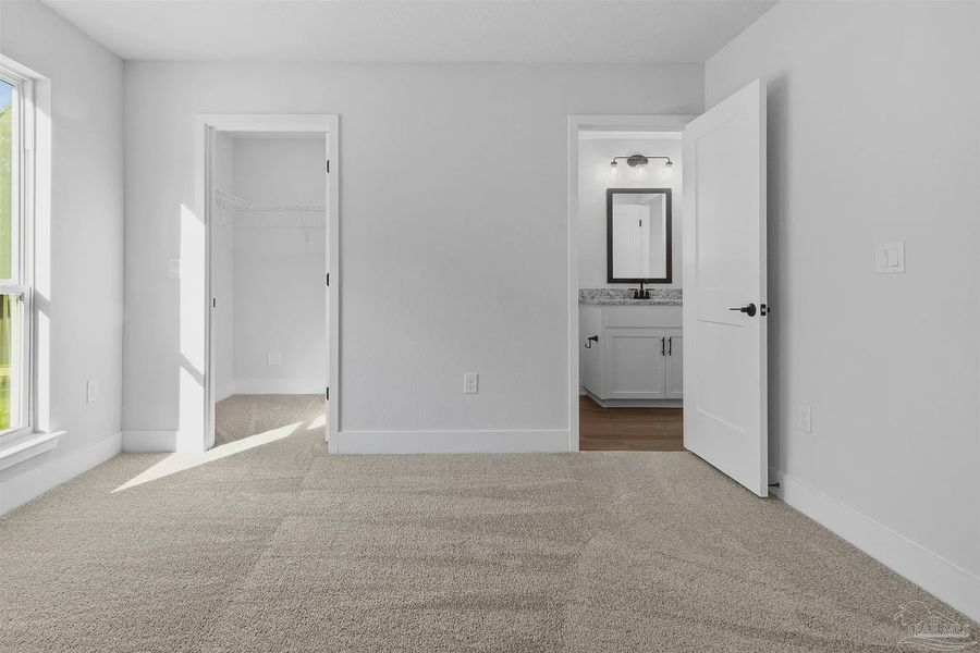 Spacious, unfurnished interior of a new home in Pecan Valley, Cantonment (Image 13).