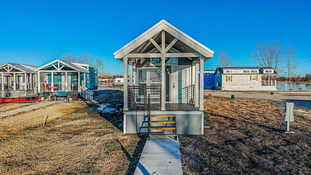 Front exterior of a new home in , Kerens, TX, highlighting curb appeal (Image 1). Front exterior of a new home in , Kerens, TX, highlighting curb appeal (Image 1).