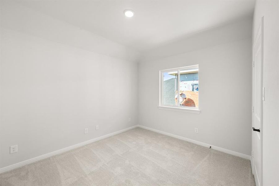 16953 Leatherflower- Bedroom-2