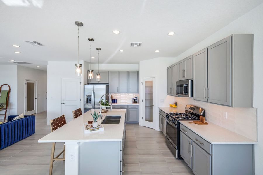 Representative furnished interior of a home built from the Sebring by William Ryan Homes in The Sanctuary – Coastal Collection, Punta Gorda (Image 39).