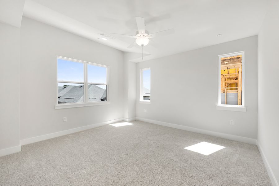 Spacious, unfurnished interior of a new home in Willow Grove Townhomes, Melissa (Image 38).