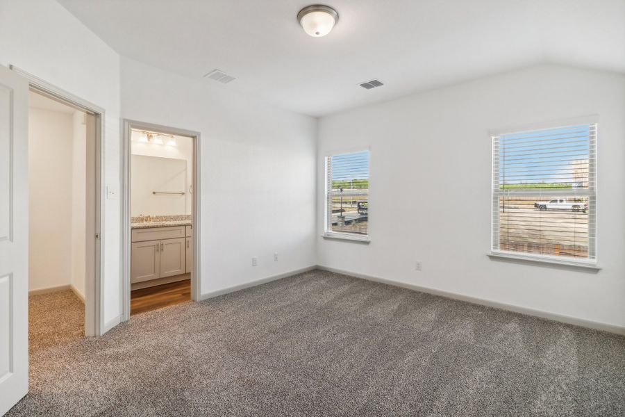 Representative unfurnished interior of a home built from the The Kennedy by Rosehaven Homes in Magnolia Village North, San Antonio (Image 15).