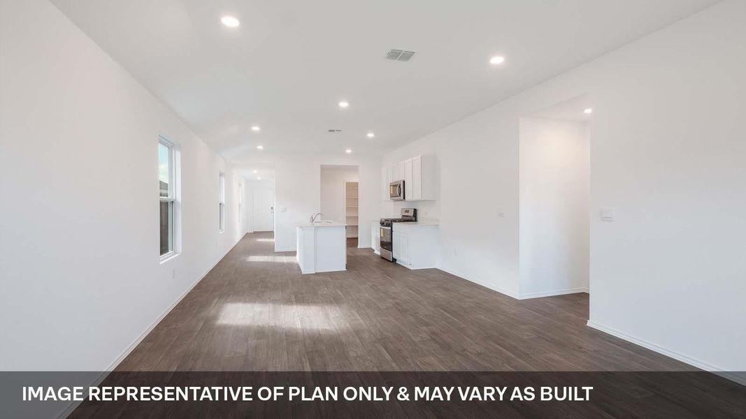 Spacious, unfurnished interior of a new home in Durango, Mustang Ridge (Image 9).
