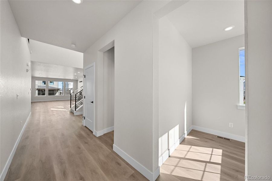 Spacious, unfurnished interior of a new home in , Littleton (Image 34).