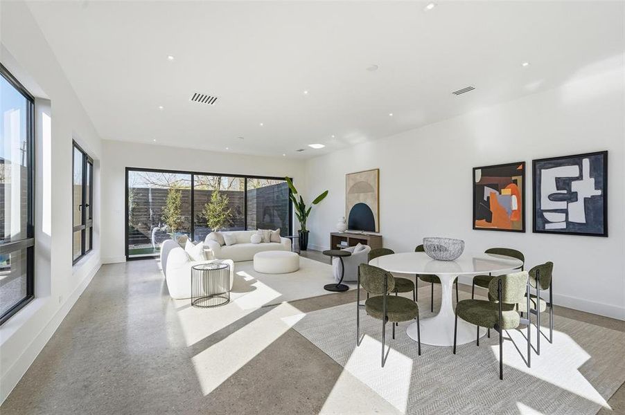 Furnished interior view inside a new home in , Dallas (Image 11). Furnished interior view inside a new home in , Dallas (Image 11).