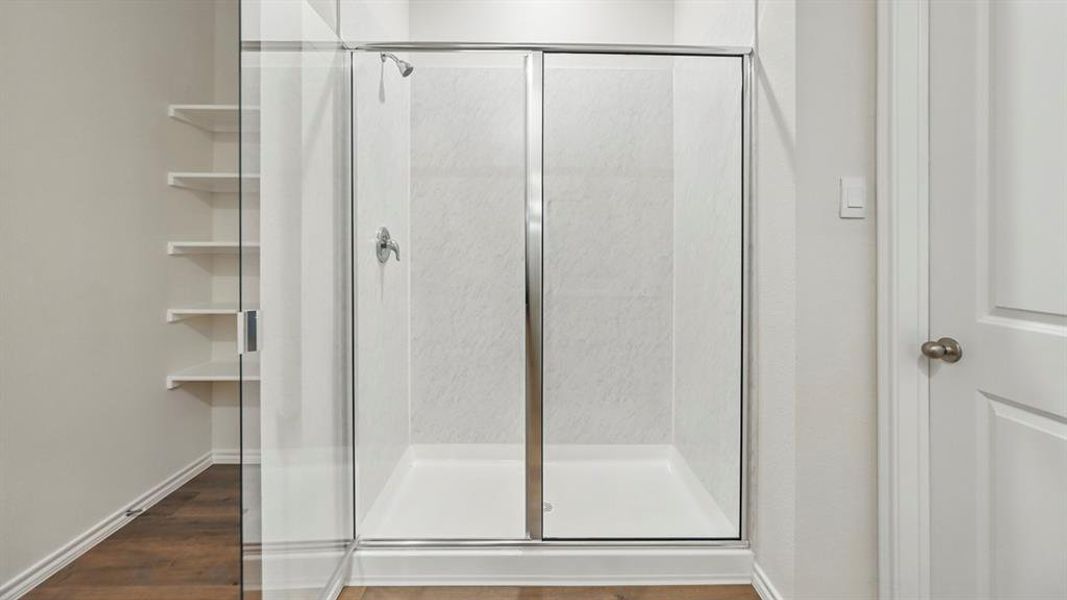 Image 34 of a home in Frontier Pointe.