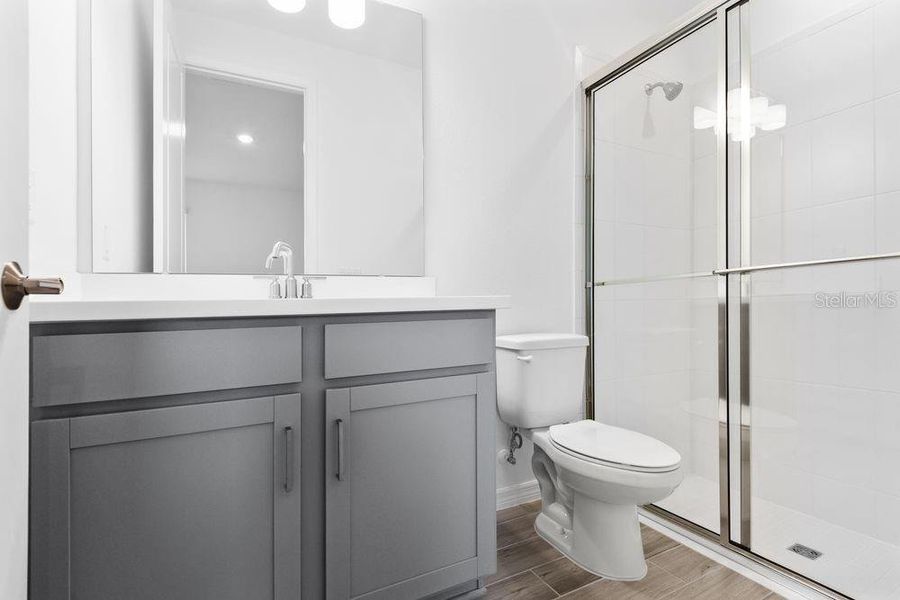 Furnished interior view inside a new home in Ardisia Park, New Smyrna Beach (Image 18).