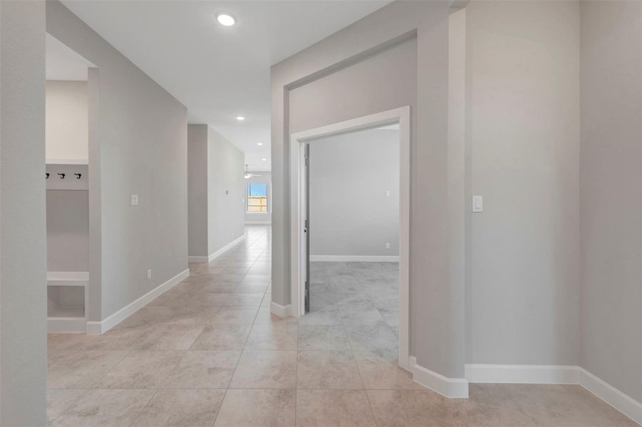 Spacious, unfurnished interior of a new home in Meridiana 55' Homesites, Manvel (Image 39).