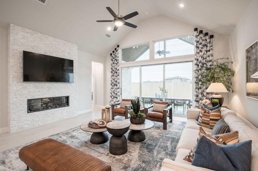 Representative furnished interior of a home built from the Falcon by Tri Pointe Homes in Pecan Ridge, Fulshear (Image 70).