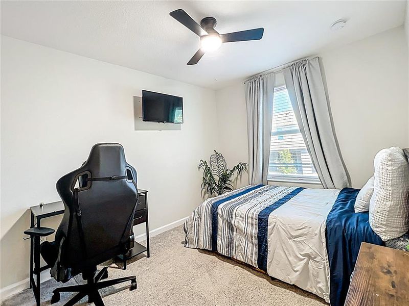 Furnished interior view inside a new home in , Orlando (Image 7).