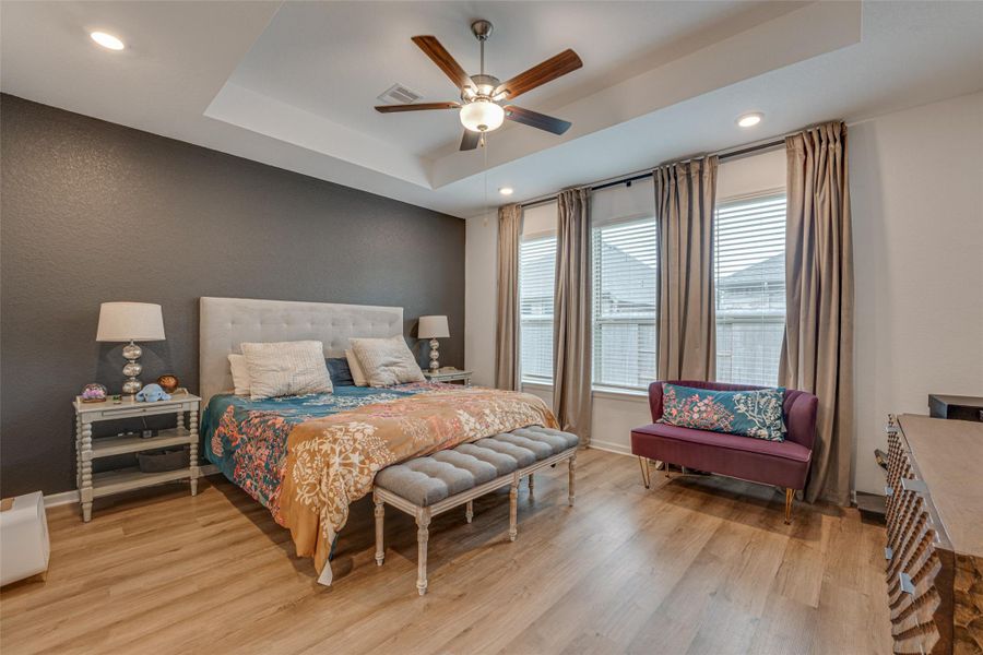 Furnished interior view inside a new home in ARTAVIA: Fairway Collection, Conroe (Image 20).