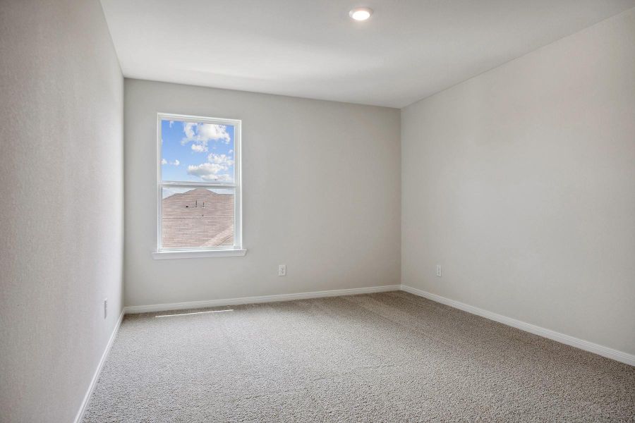 Spacious, unfurnished interior of a new home in Pinewood Trails, Cleveland (Image 21). Spacious, unfurnished interior of a new home in Pinewood Trails, Cleveland (Image 21).