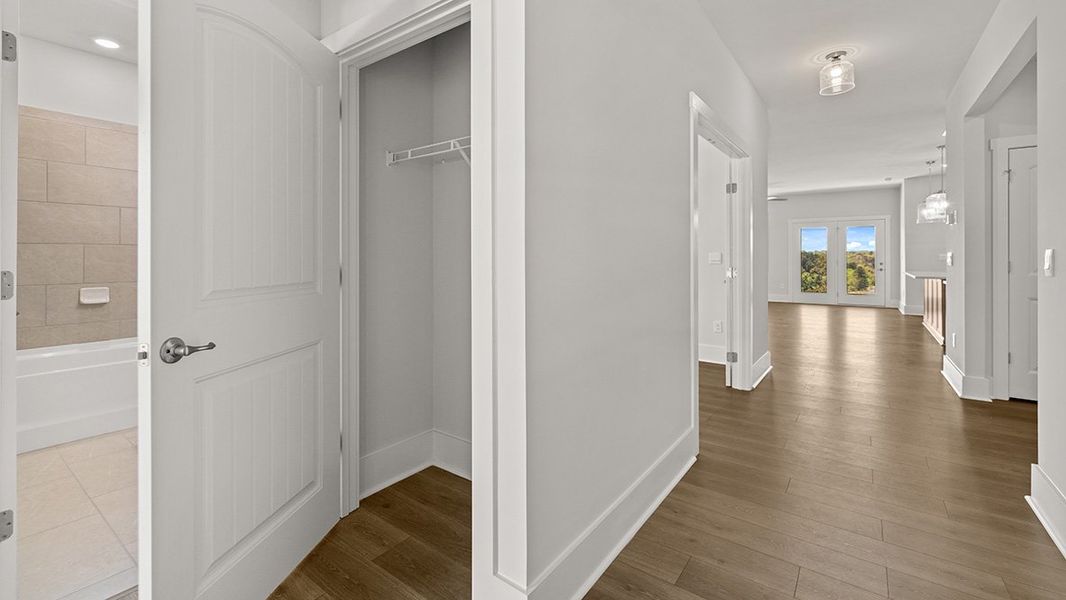 Representative unfurnished interior of a home built from the CLIFTON by D.R. Horton in Hamptons at Riverwood North, Dallas (Image 12).
