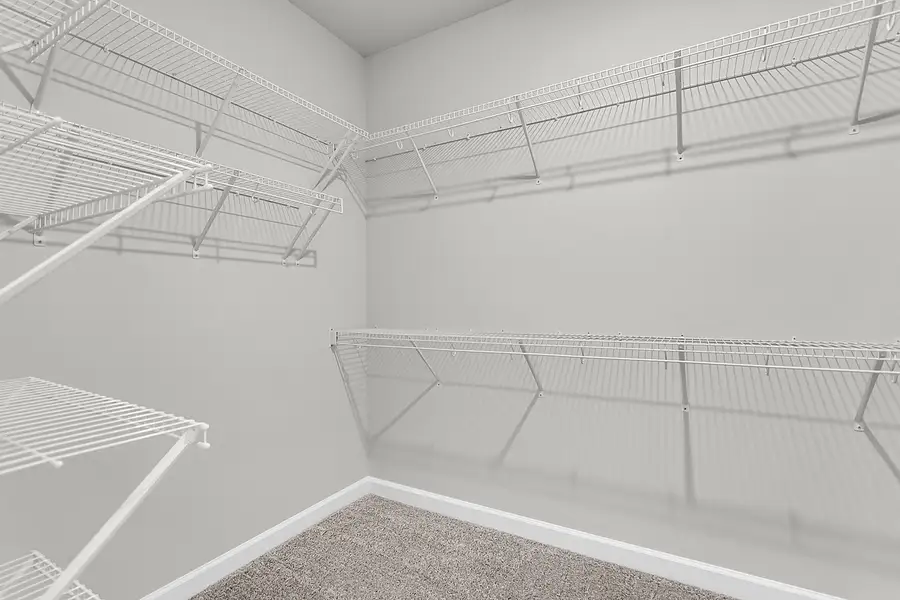 Spacious, unfurnished interior of a new home in Pineland Preserve, Summerville (Image 29).
