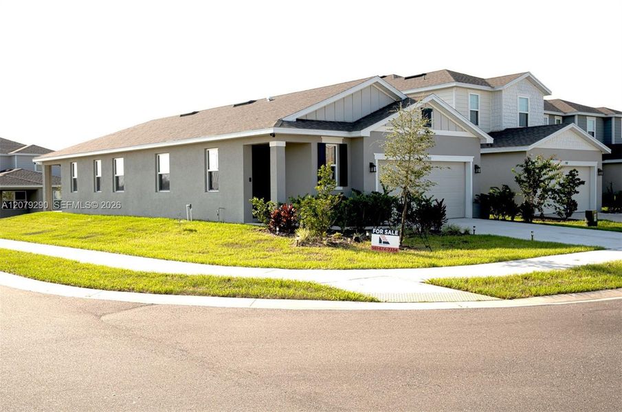 Image 25 of a home in .