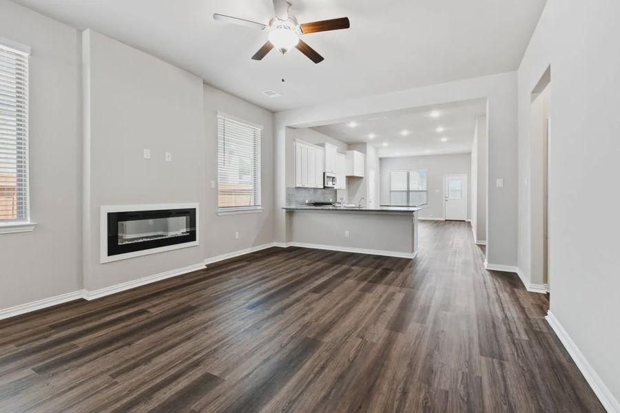 Representative unfurnished interior of a home built from the Ann Arbor by Chesmar Homes in Heartland 40's, Heartland (Image 16).
