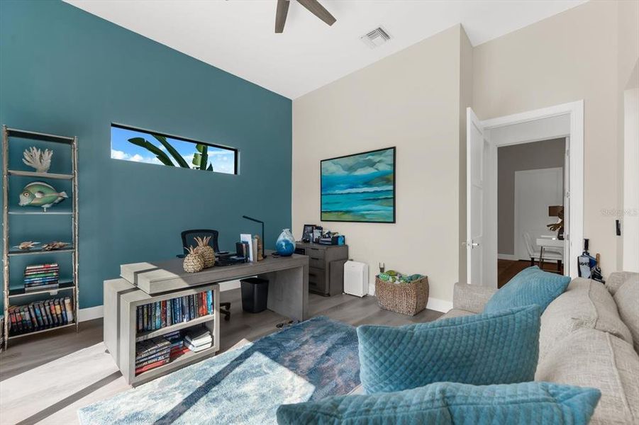 Furnished interior view inside a new home in , Port Charlotte (Image 73).