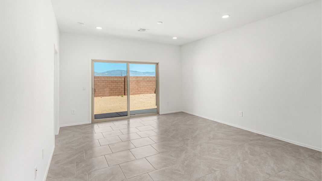 Spacious, unfurnished interior of a new home in Blackhawk, Tucson (Image 17). Spacious, unfurnished interior of a new home in Blackhawk, Tucson (Image 17).