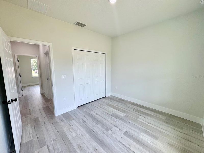 Spacious, unfurnished interior of a new home in , Sebring (Image 44).