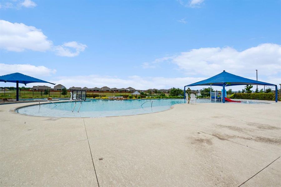 Community amenities in Bridgewater, Princeton (Image 22).