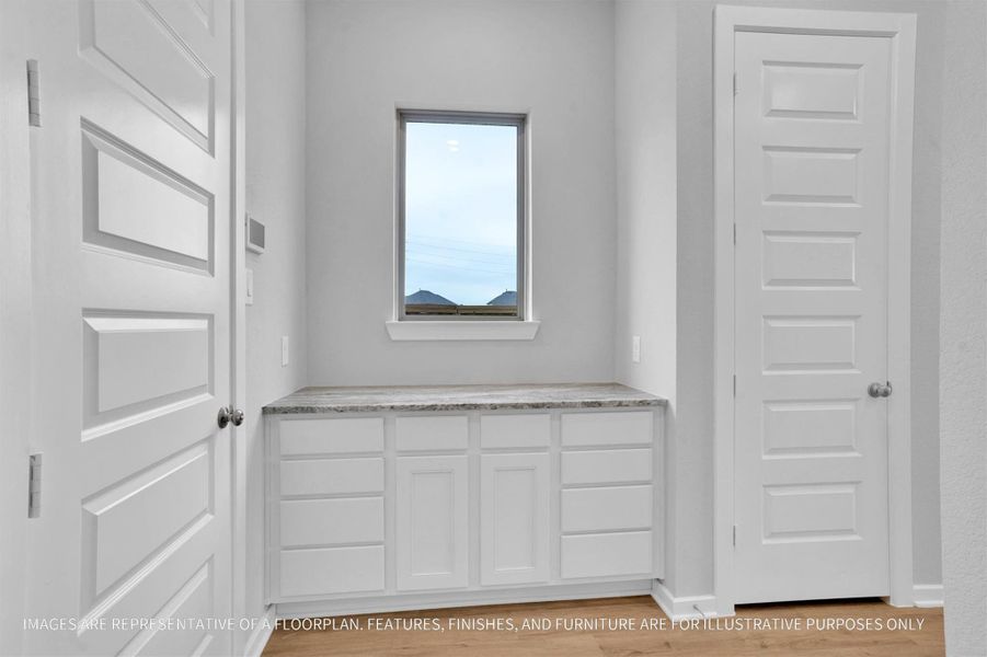 Image 15 of a home in Lago Mar 50' & 55'. Image 15 of a home in Lago Mar 50' & 55'.