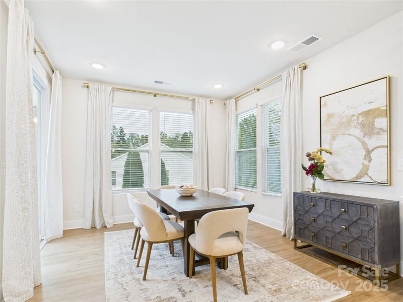 Light and Bright breakfast area with room for a large table Light and Bright breakfast area with room for a large table