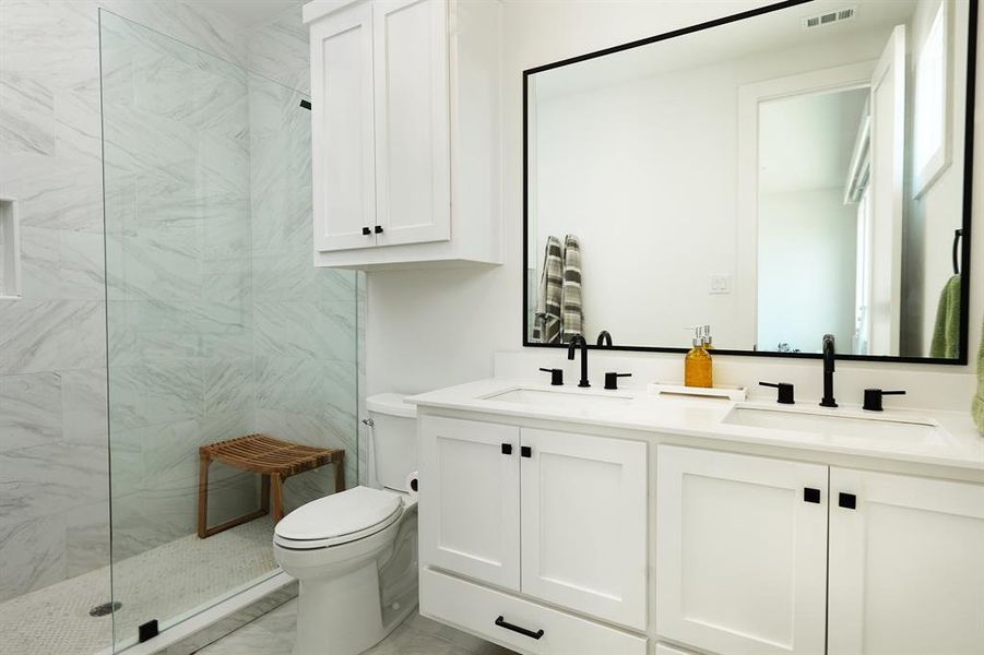 Furnished interior view inside a new home in , Dallas (Image 14).