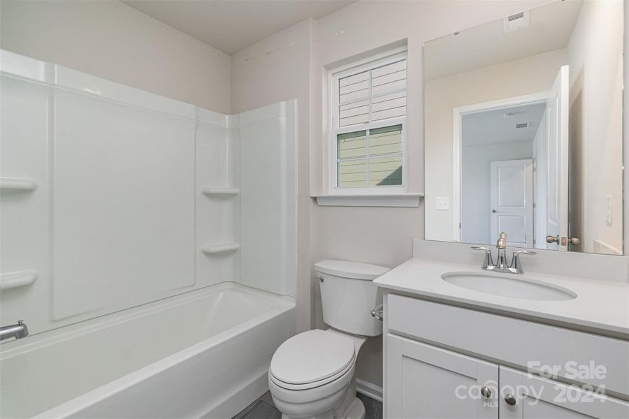 2nd Floor Bedroom Bathroom in Ensuite