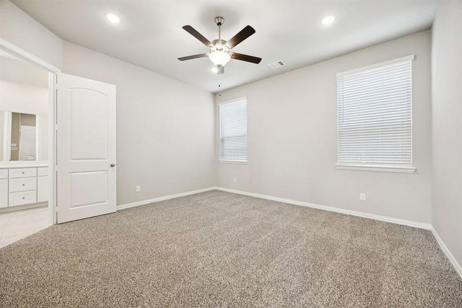 2417 Auburn St 2417 Auburn St