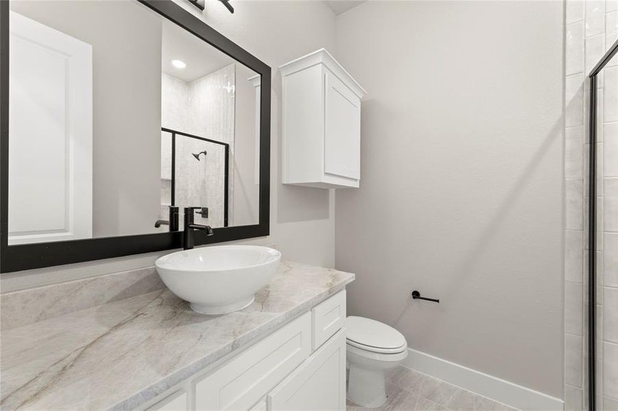 14. 12054 Willow Manor - 2ND Bath