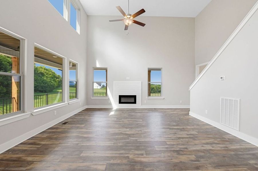 Representative unfurnished interior of a home built from the The Leonora by Norfleet Builders in Starks Estates, Cross Plains (Image 10).