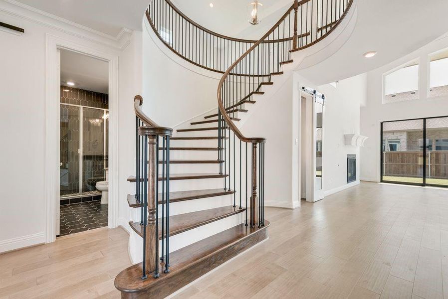 Image 38 of a home in South Pointe.