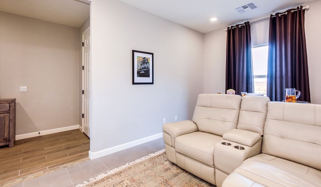Furnished interior view inside a new home in Sycamore Vista, Vail (Image 38).