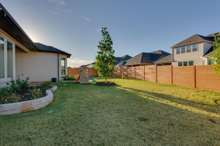 Exterior details and patio area of a home in , Leander (Image 4).