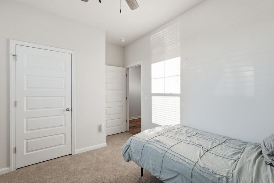 Furnished interior view inside a new home in , Ridgeland (Image 19). Furnished interior view inside a new home in , Ridgeland (Image 19).
