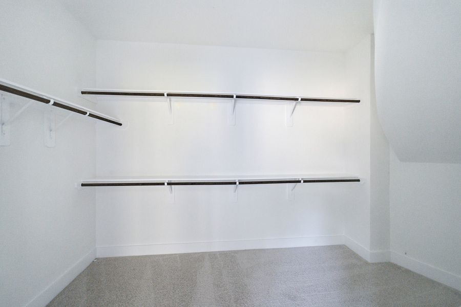 Spacious, unfurnished interior of a new home in Sundance Cove, Crosby (Image 37).