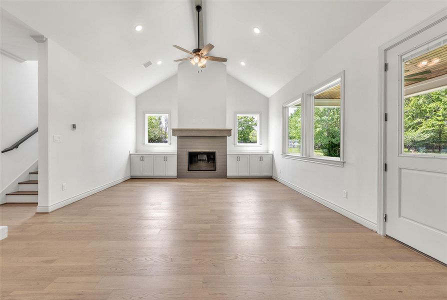 Spacious, unfurnished interior of a new home in , College Station (Image 21). Spacious, unfurnished interior of a new home in , College Station (Image 21).