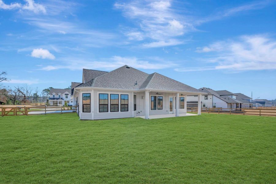 Exterior details and patio area of a home in Lone Star Landing, Montgomery (Image 24).