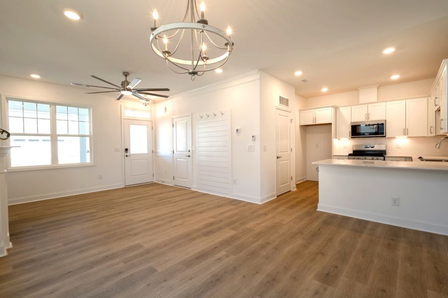 Representative unfurnished interior of a home built from the Joyner by McKee Homes in Sandy Springs, Aberdeen (Image 5).