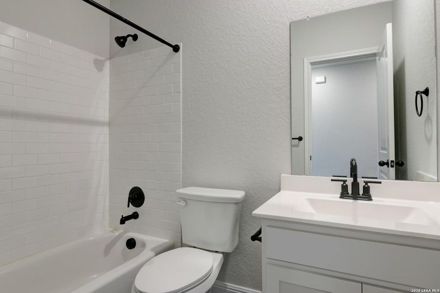 Furnished interior view inside a new home in Saddlebrook Ranch, Schertz (Image 7).