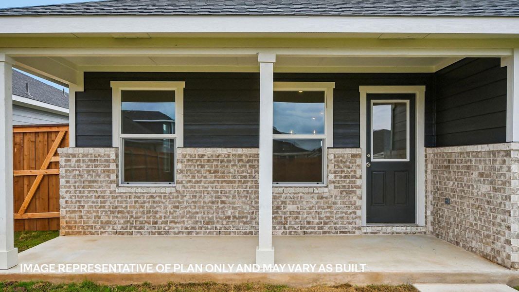 Exterior details and patio area of a home in Thunder Rock, Marble Falls (Image 20). Exterior details and patio area of a home in Thunder Rock, Marble Falls (Image 20).