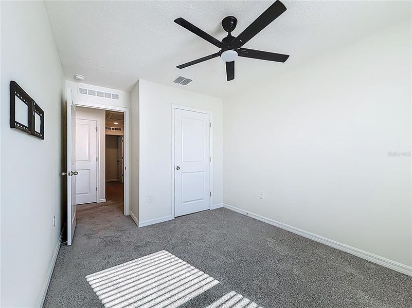 Spacious, unfurnished interior of a new home in The Towns at Laurel Commons, Ocala (Image 30).