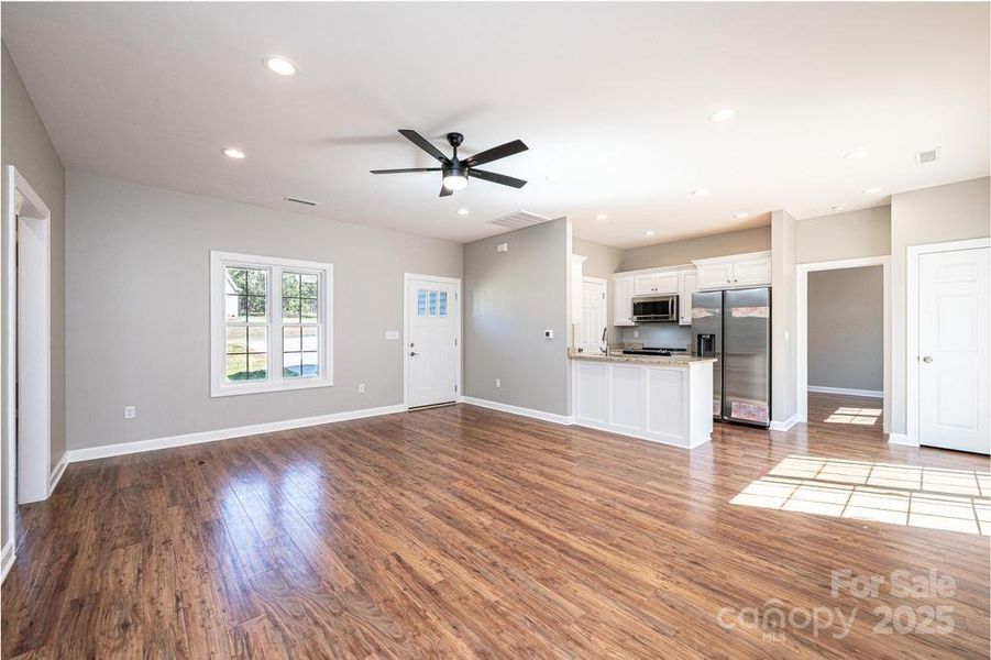 Spacious, unfurnished interior of a new home in , Hickory (Image 22).