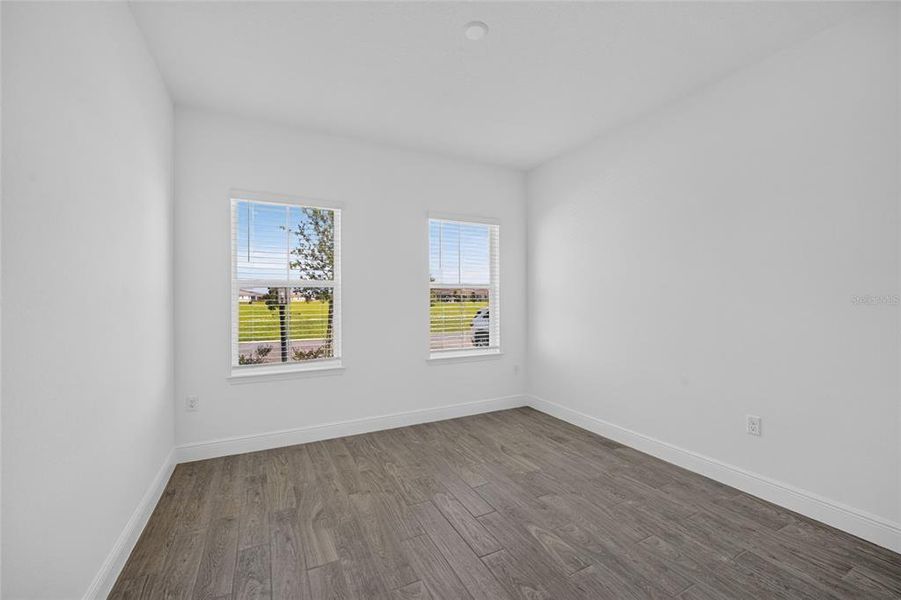 Spacious, unfurnished interior of a new home in , Ocala (Image 22).