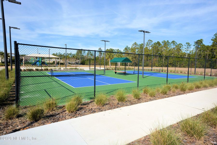 Community amenities in , Green Cove Springs (Image 50).